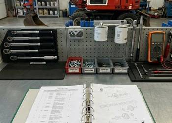 Terex Schaeff SKB 800 seria A 1982 R KATALOG CZĘŚCI