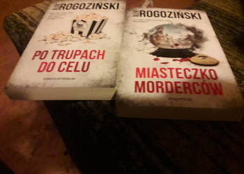 Po trupach do celu i Miasteczko morderców- Alek Rogoziński