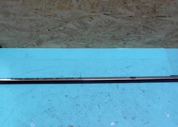 FORD FOCUS MK3 III 12r listwa zgarniająca drzwi prawa przód