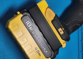 Adapter baterii Stanley Fatmax 18V dla urządzeń DeWalt XR