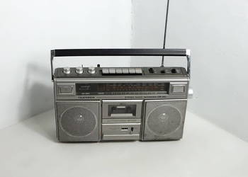 Klasyczne radio Telefunken CR 20 vintage retro boombox stereo