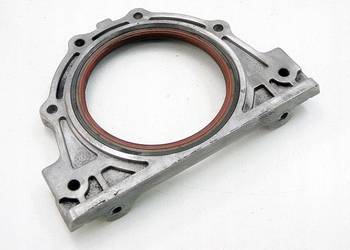 OBUDOWA USZCZELNIACZA WAŁU KORBOWEGO 1.8 16V CARENS CERATO CLARUS SHUMA 2