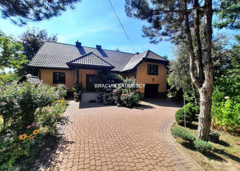 Dom wolnostojący Jankówka 415.16m2
