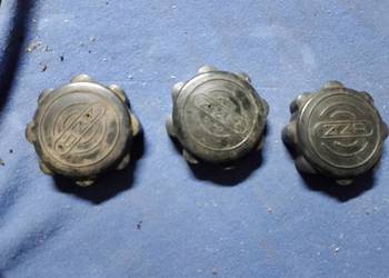 Korek baku paliwa komar