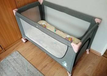 Łóżeczko turystyczne dla dziecka