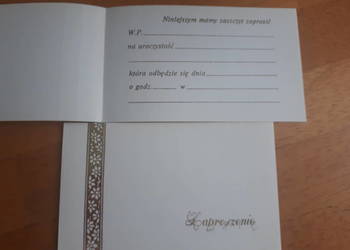 Wydrukowane zaproszenia na uroczystość