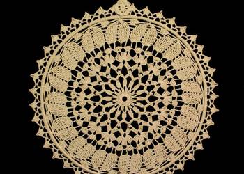 Zawieszka ozdoba na okno szydełkowa 28cm ecru (Z151)