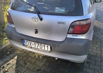 Do sprzedania Toyota Yaris 2003 r  benzyna poj.998.