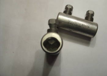 Złączka śrubowa z łbami zrywalnymi AL/CU 50-150 mm2