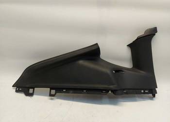 TESLA MODEL Y 2023r Osłona słupka tył lewa 1728453-00-A