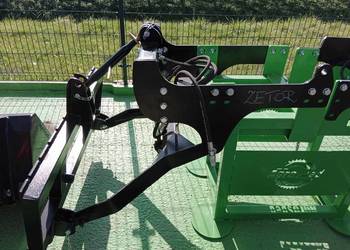 Zestaw Pług do śniegu 1,5 - 3m z Tuzem do MF 255 Zetora c360 c360