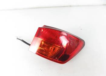 LAMPA PRAWA TYLNA LEXUS IS II 