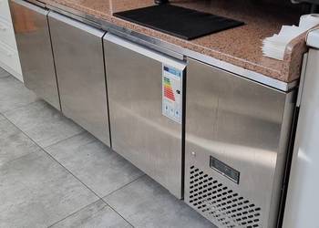 Stół chłodniczy z blatem granitowym stan idealny