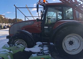 Ciągnik Valtra M120