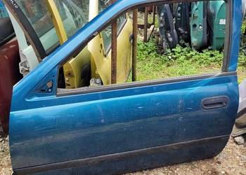 Drzwi Nissan Sunny N14