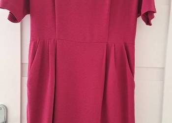 M&S Collection malinowa sukienka z dekoltem V, rozmiar 40