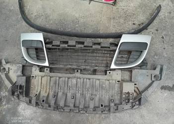 Wypełnienie zderzaka Renault Megane III Coupe