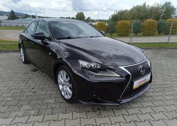 Lexus IS III Sedan 300h 223KM F-Sport HYBRID