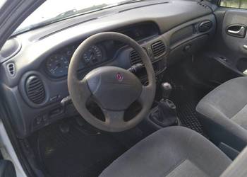 Sprzedam Megane 1.4 benzyna przebieg 224 tyz