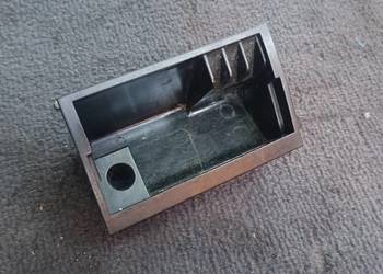 Wkład Popielniczki Przedniej 8D0 857 951 Audi A4 B5 (a-18)