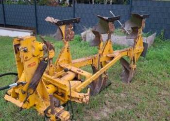 Pług obrotowy 3 skibowy lekki