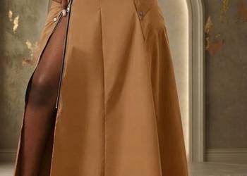 Spódnica z kieszeniami metalowy zamek i rozcięcie / pas 80 cm