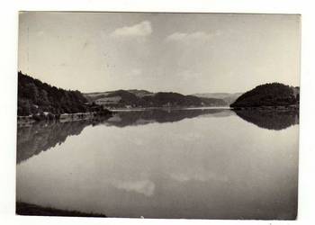 CZCHÓW JEZIORO CZARNO BIAŁA