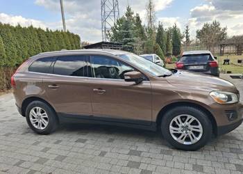Volvo XC 60 t6 4x4 benzyna  top wersja summum mały przebieg