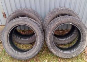Polaris komplet opon zima Rozmiar 185/60 R 15