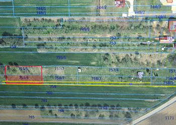 Grunt 1647m2 Morawica