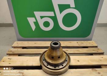 Mechanizm różnicowy John Deere 6300 (L77145)