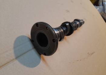 Wałek rozrządu fiat 126p