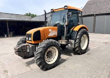 Ciągnik rolniczy renault cergos 340