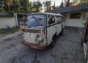 Volkswagen Transporter T2b VW ogórek westfalia kamper