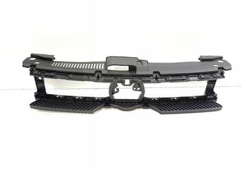 VW Polo VI 2018- MOCOWANIE ATRAPY GÓRA PRZÓD