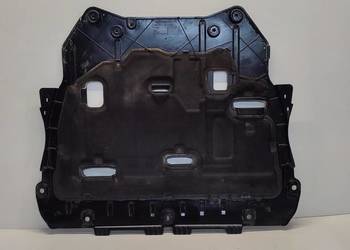 VOLVO XC40 OSŁONA SILNIKA 32241049