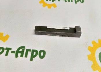 007618 Klucz z łbem 10x8x70 Claas