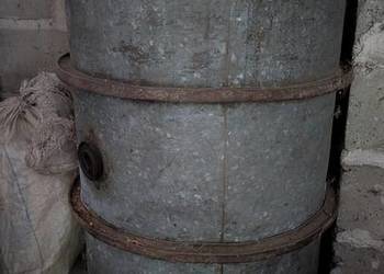 Beczka na paliwo 200 litrów z obręczami