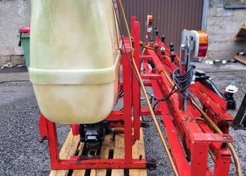 Opryskiwacz Schmotzer 600 litrów szeroki 12m