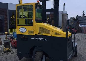 Wózek widłowy Combilift C5000 XL wielokierunkowy.