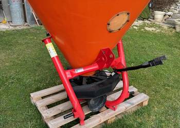 rozsiewacz 400l dexwal