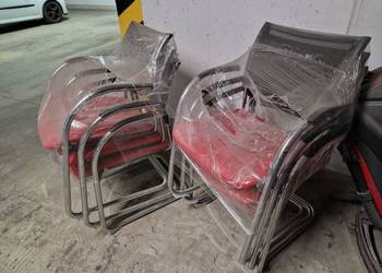 Syndyk sprzeda wyposażenie biurowe