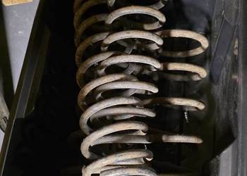 Sprezyny e23 przod tyl bmw e23