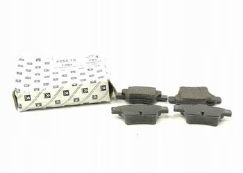 KLOCKI HAMULCOWE TYŁ CITROEN C4 PEUGEOT 207 ORI
