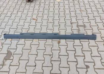 LEXUS RX500H V 5 2023-  LISTWA PROGOWA PRAWA