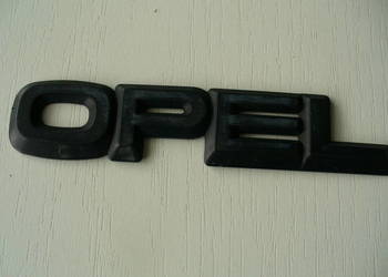 Znaczek emblemat OPEL.