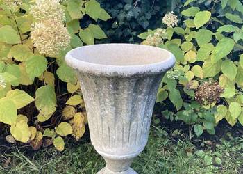 Donica kielich z wapiennego kruszywa