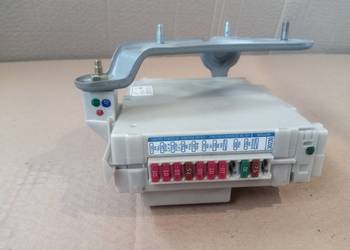 Skrzynka bezpieczników Lexus GS MK3 III 2005-08 GS430