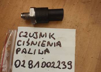 mercedes czujnik cisnienia paliwa 0281002239