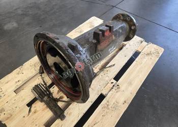 Zwolnica tylna, Renault Ares 546, 540, 550, 556